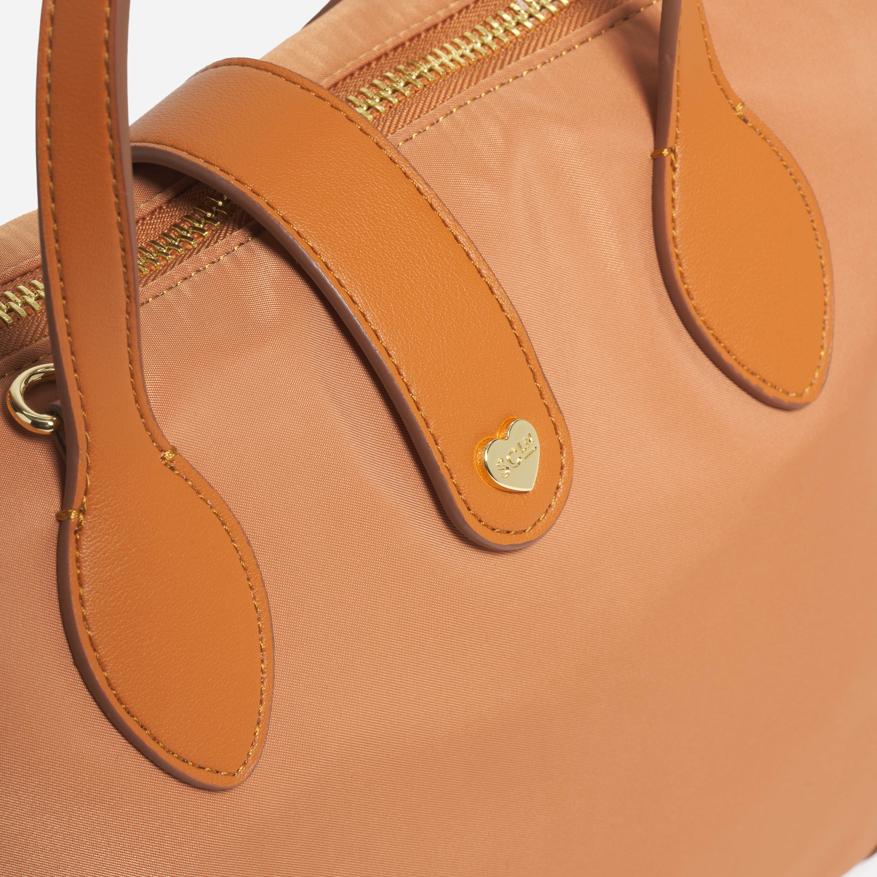 Pouchette Crossbody Bag 03