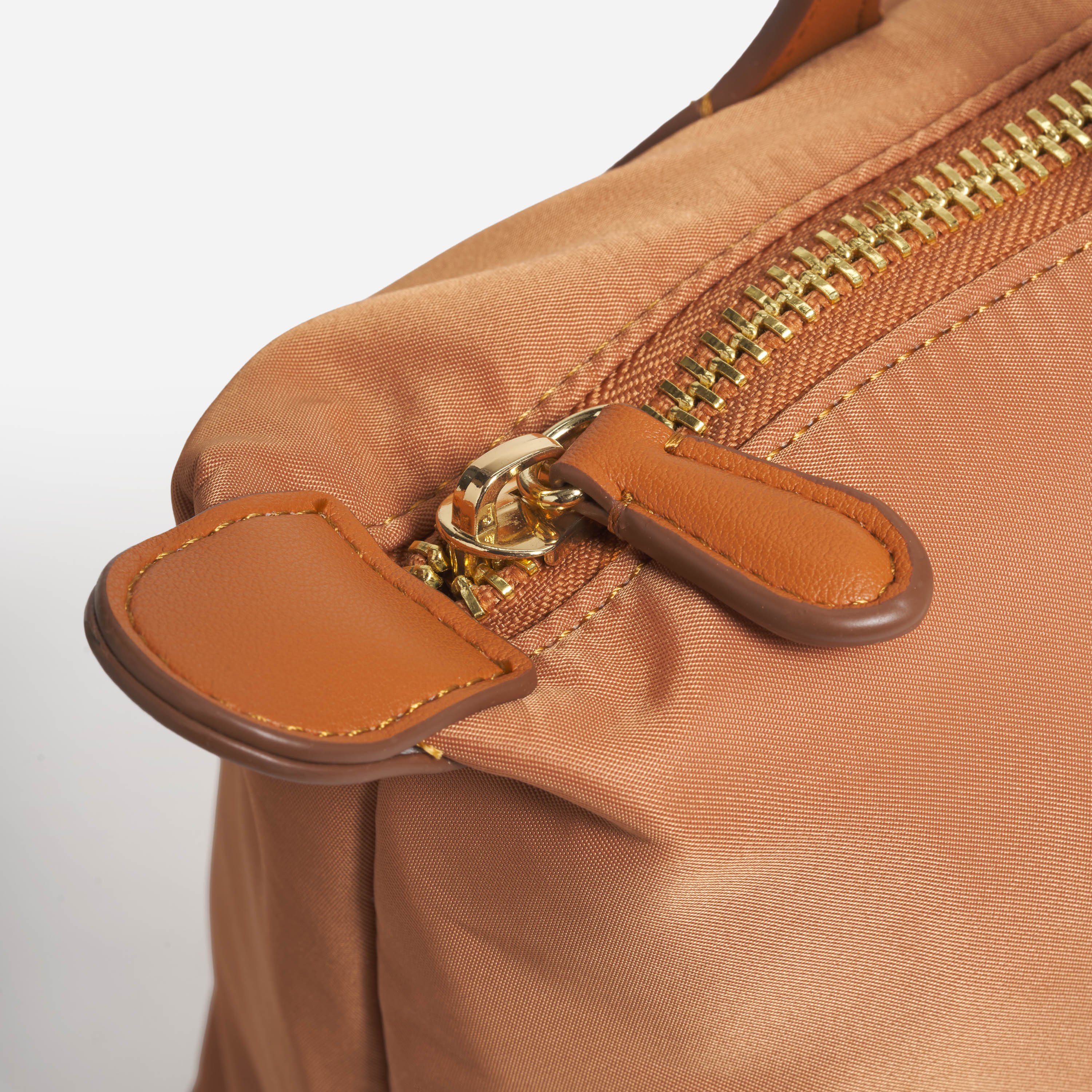 Pouchette Crossbody Bag 03