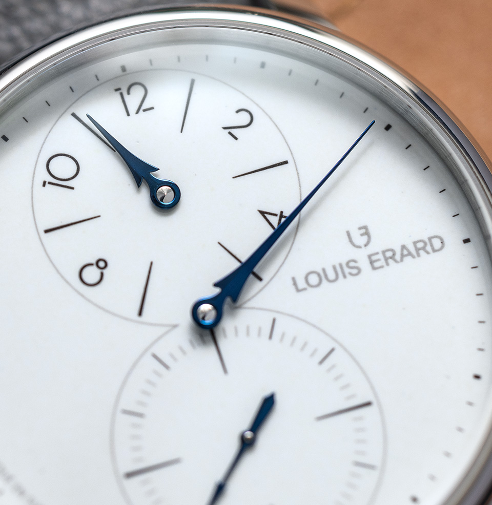 Le Régulateur Grand Feu Enamel Heat Blued Hands