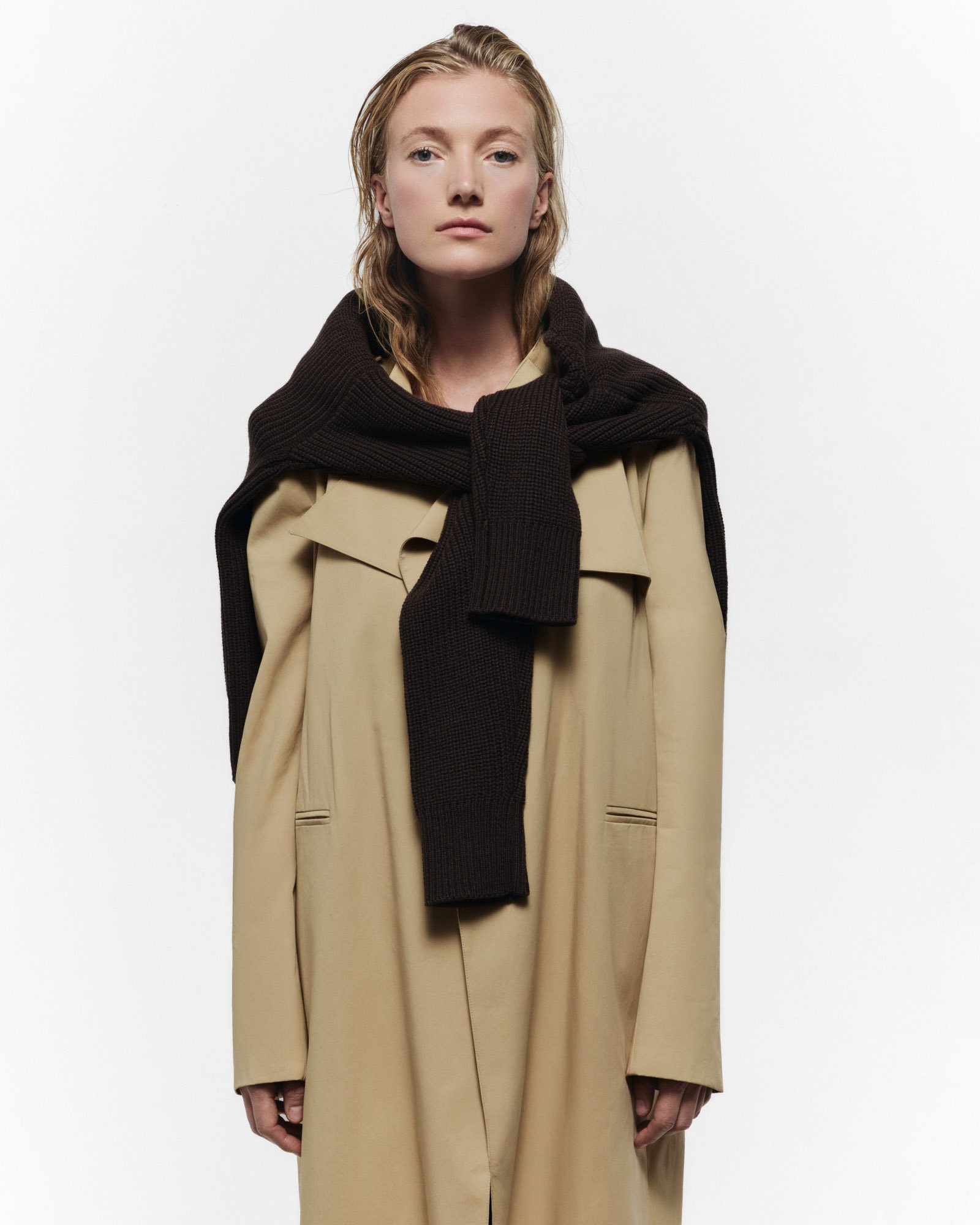 Genevieve Sweater - Janessa Leoné