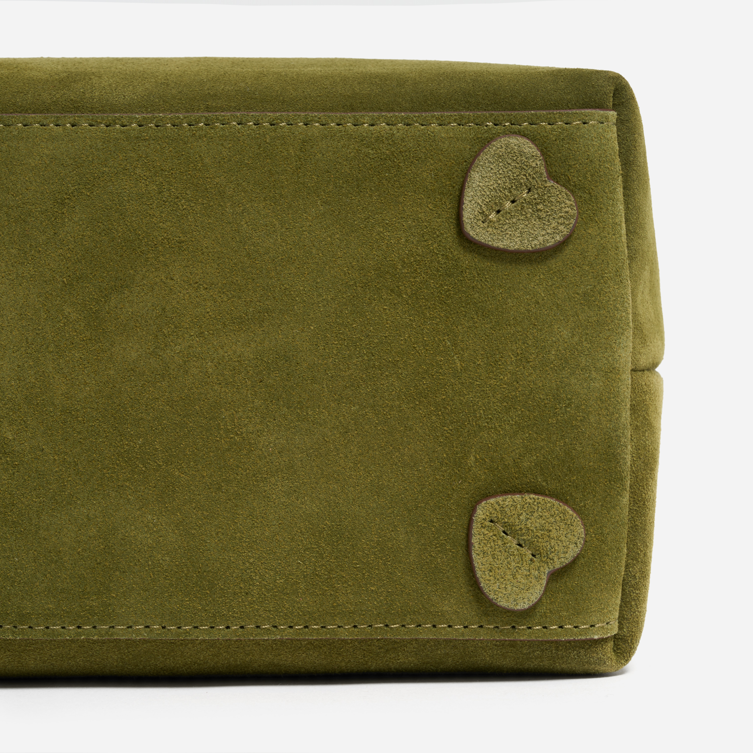 Henrietta Pouch 26