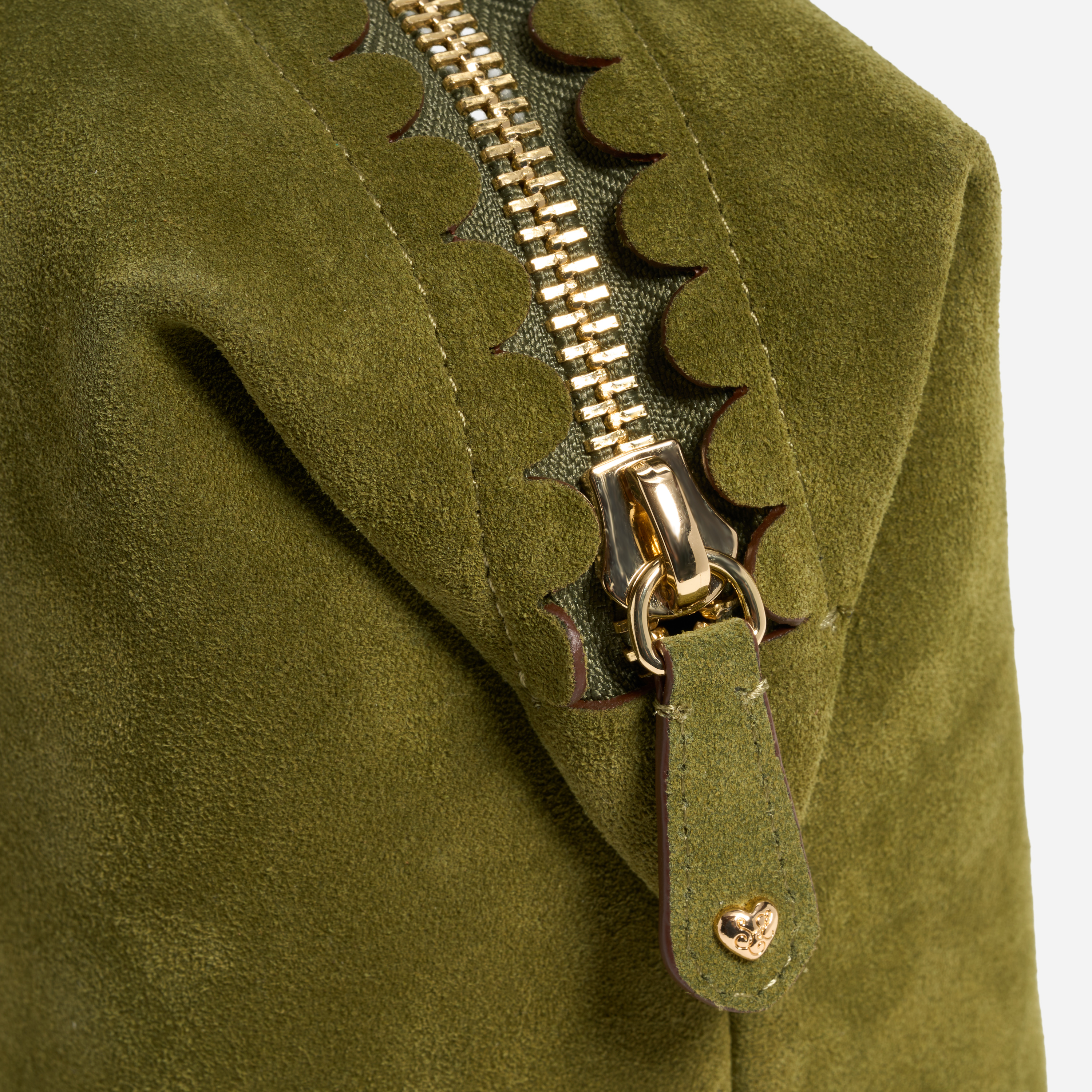 Henrietta Pouch 26