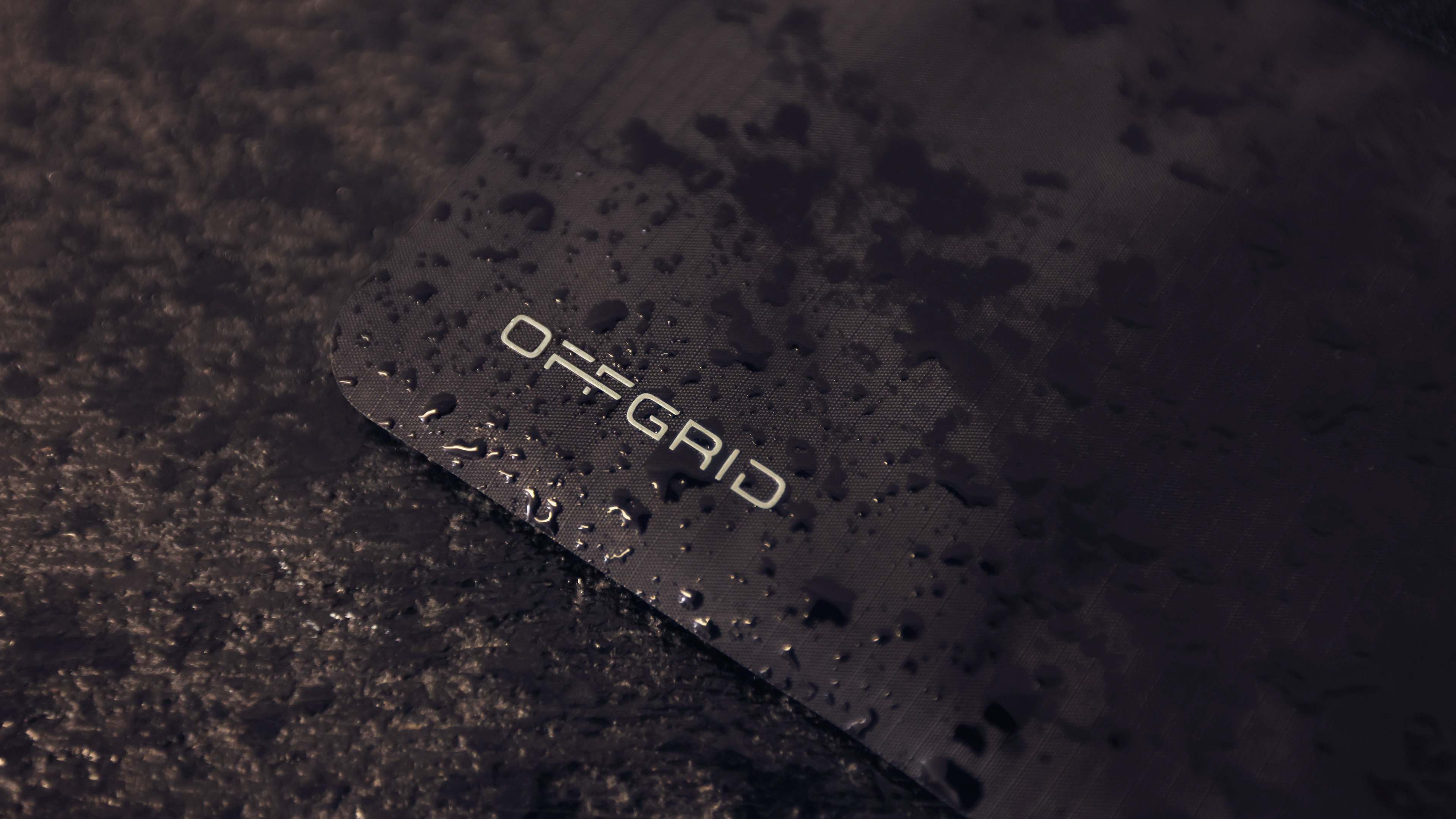 Water & Dust Resistant