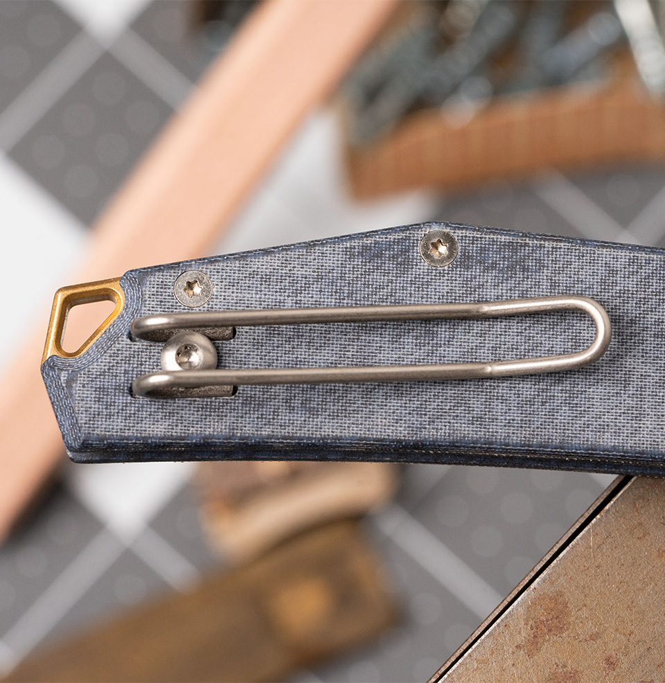 Ace Clyde Right side wire clip