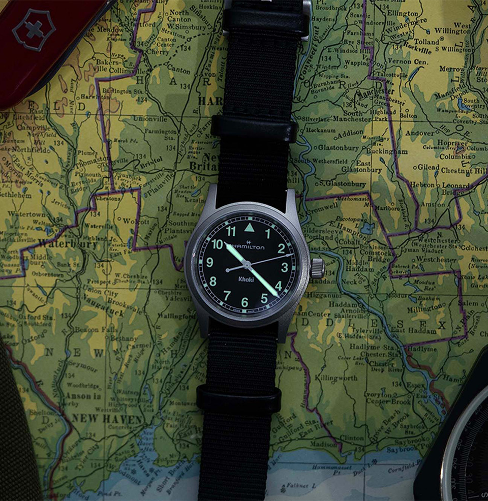 Khaki Field Quartz 33mm Superluminova on the numerals