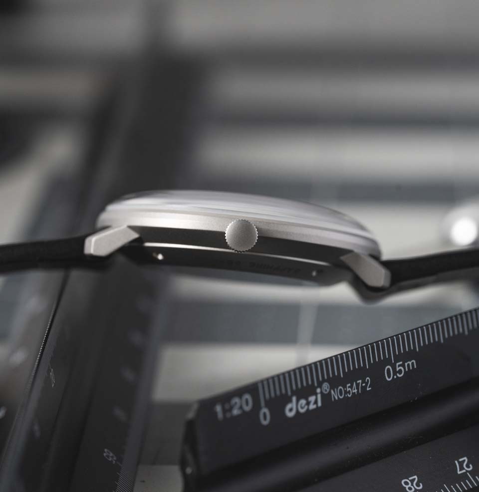 Max Bill Regulator Bauhaus Sleek 10.9mm Thickness