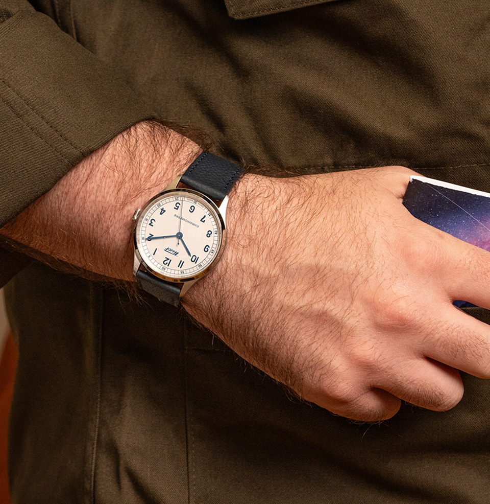 Heritage 1938 Automatic COSC 39mm Still 39mm