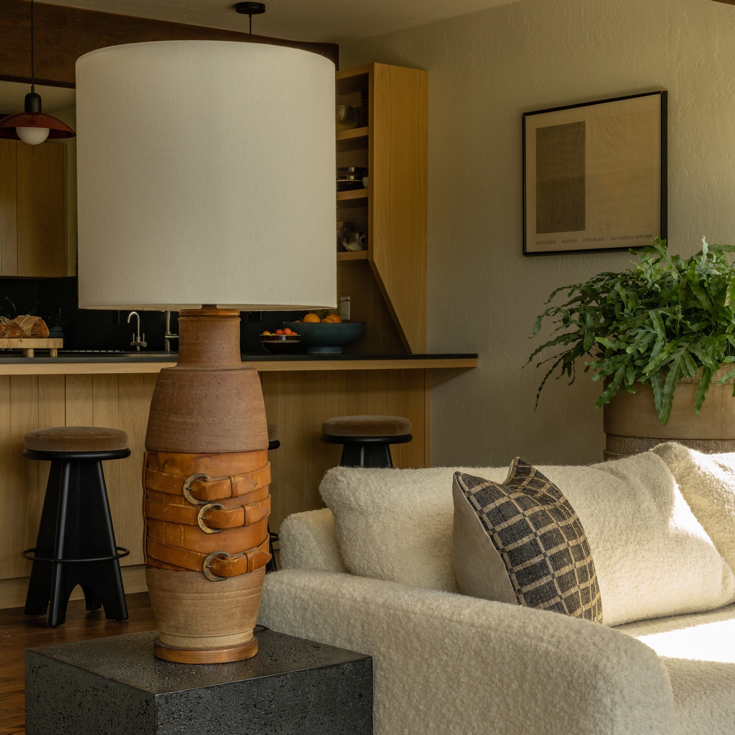 Photography by Ori Harpaz. Interior by Studio Preveza.