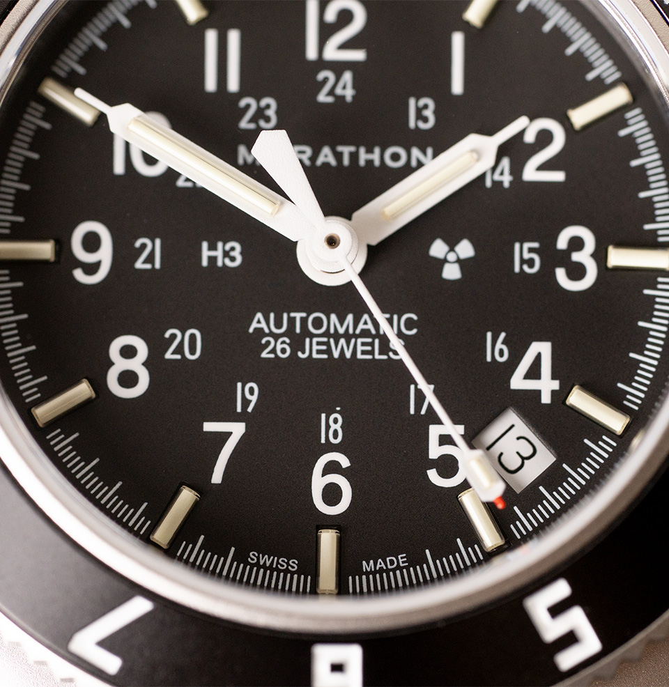 Navigator - 41mm SSNAV-D AUTO Clean, legible dial.