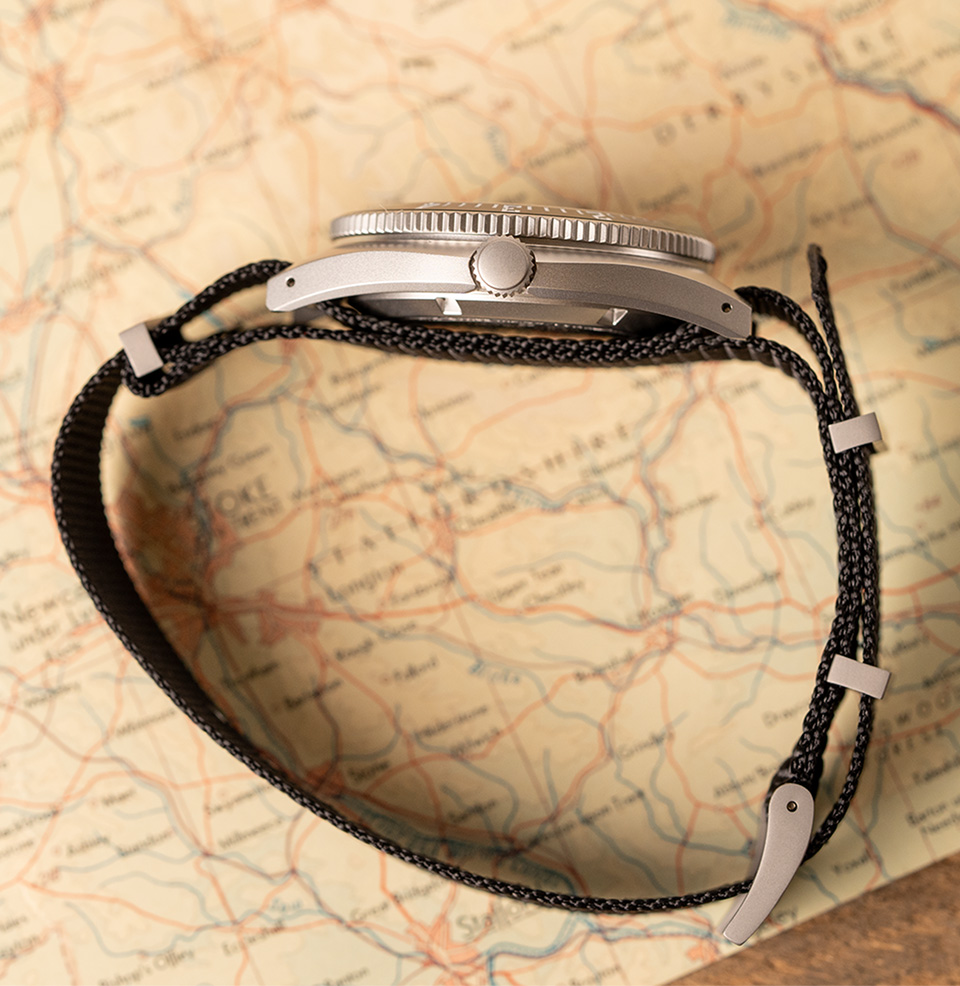 Navigator - 41mm SSNAV-D AUTO Screw Down Crown