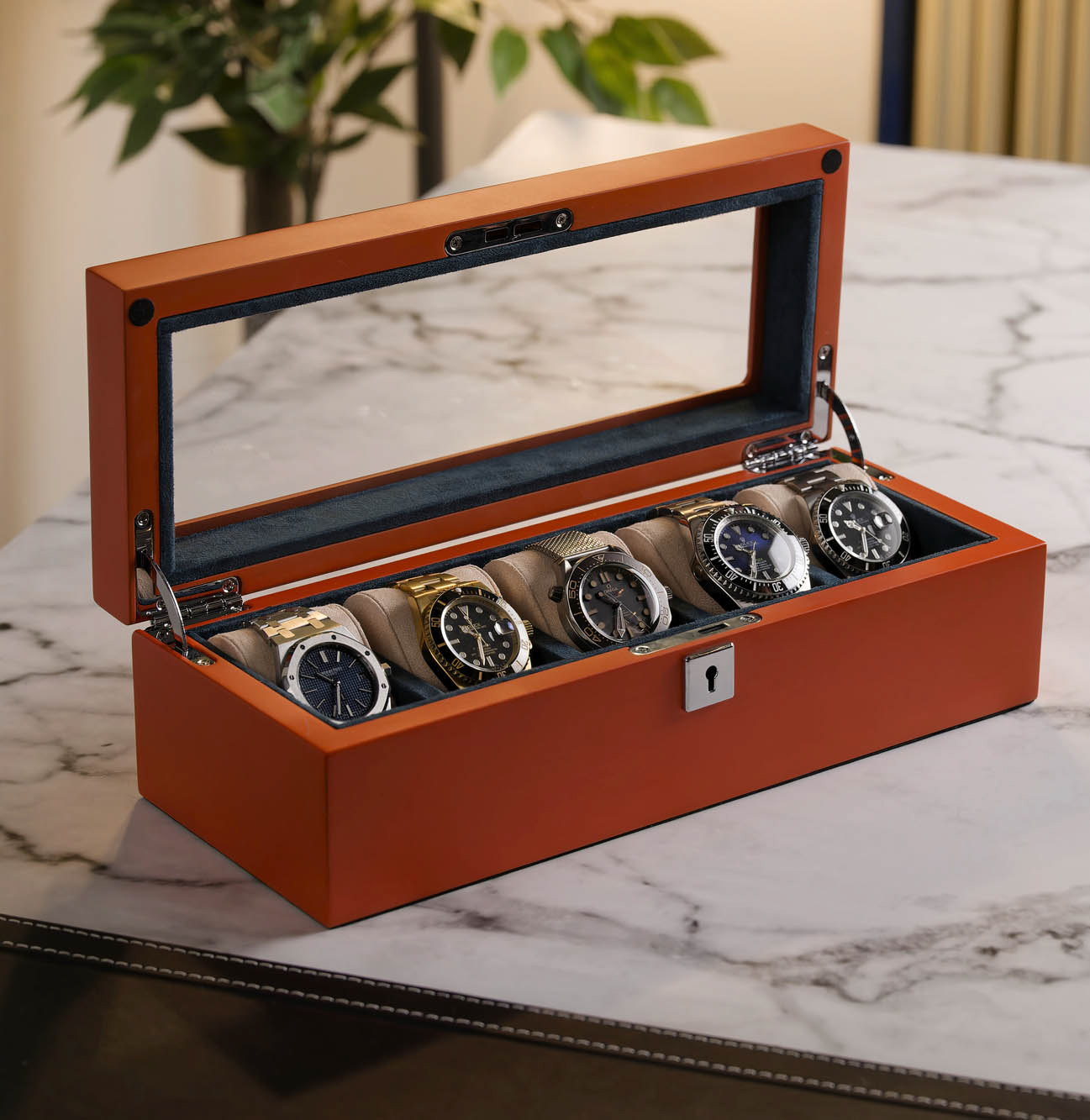 Monte Carlo 5-Slot Collector Box Monte Carlo 5-Slot Collector Box