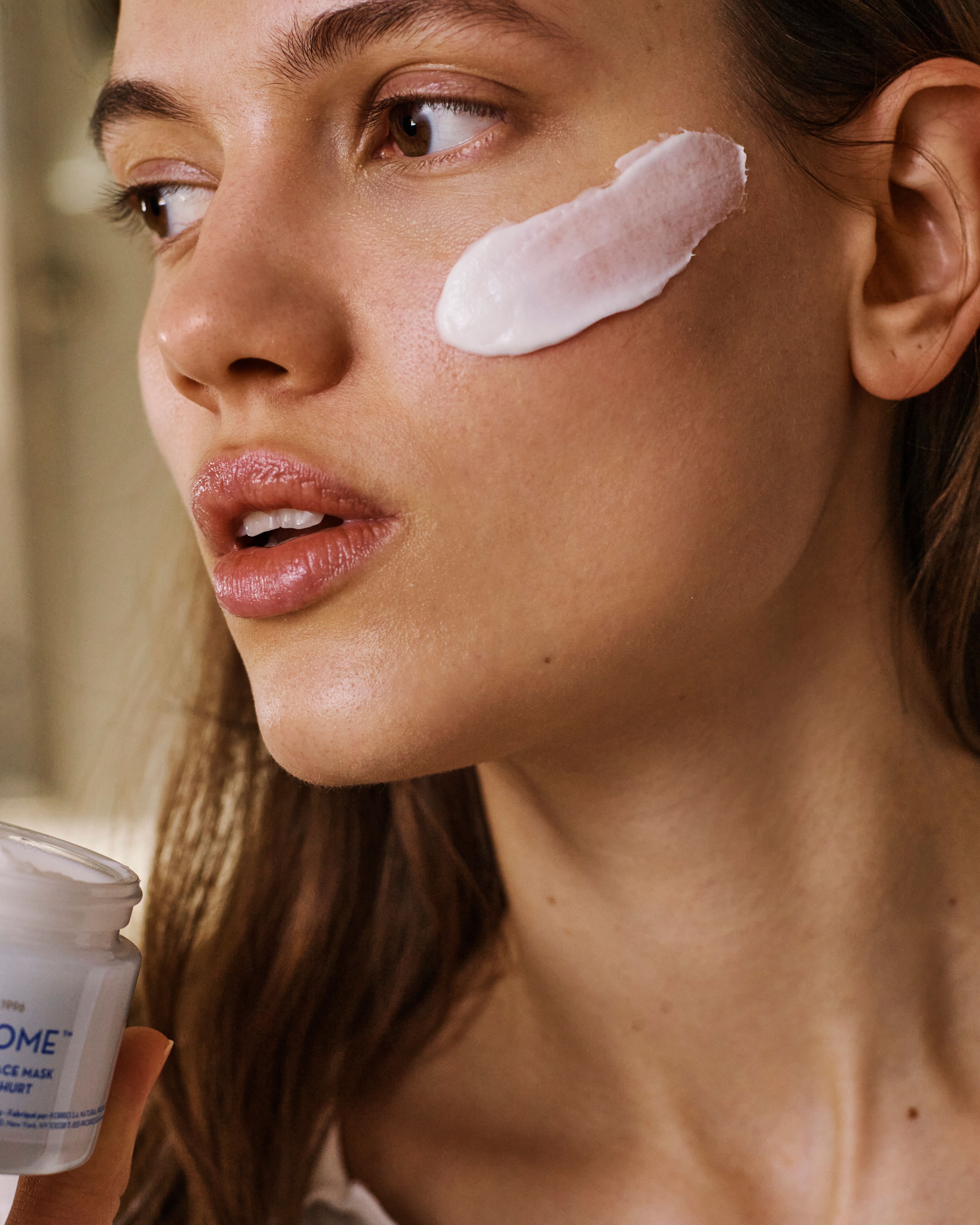 Mini Greek Yoghurt Cooling After-Sun Gel Face & Body 20ML - How to Use