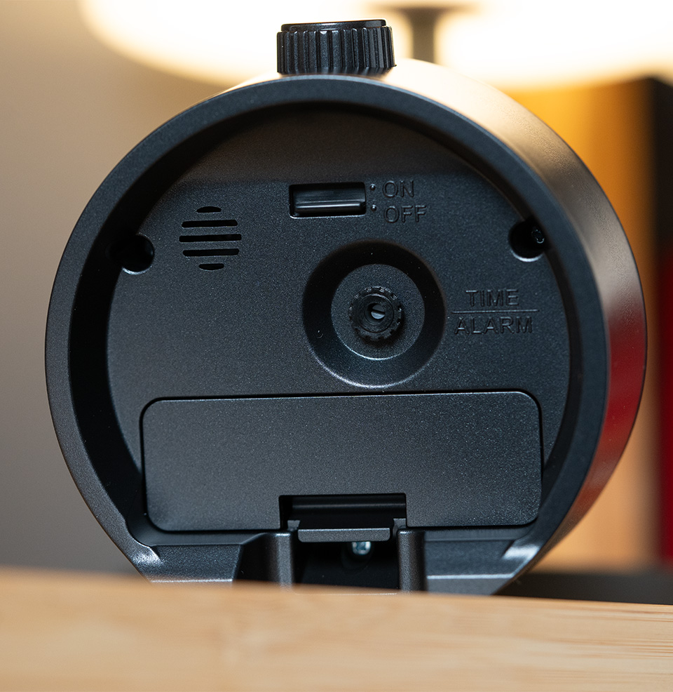 Mai Modern Rotating Bezel Alarm Clock Seiko Quartz Clock Mechanism