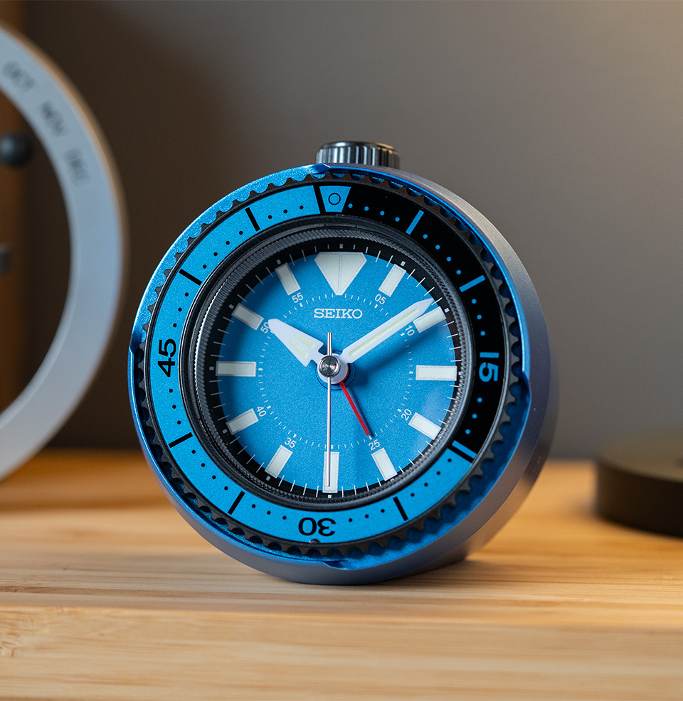 Seiko Mai Modern Rotating Bezel Alarm Clock – Windup Watch Shop