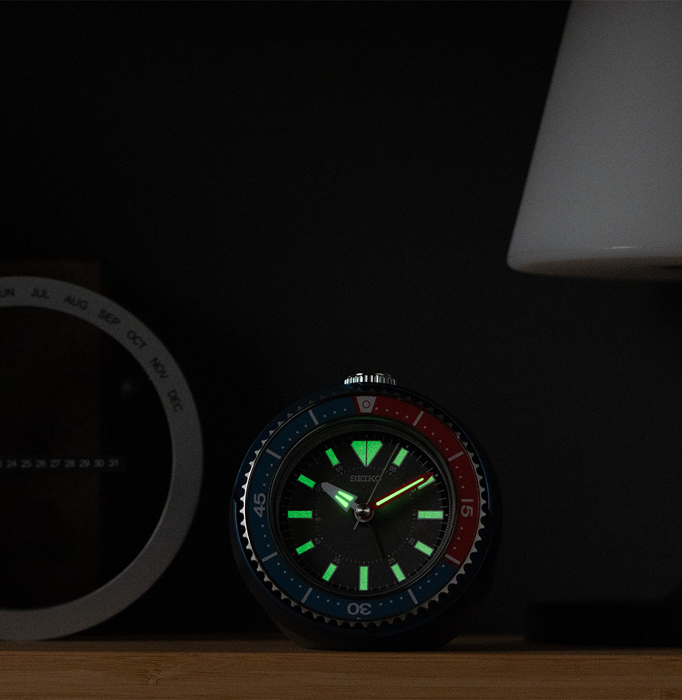 Mai Modern Rotating Bezel Alarm Clock Luminous Paint