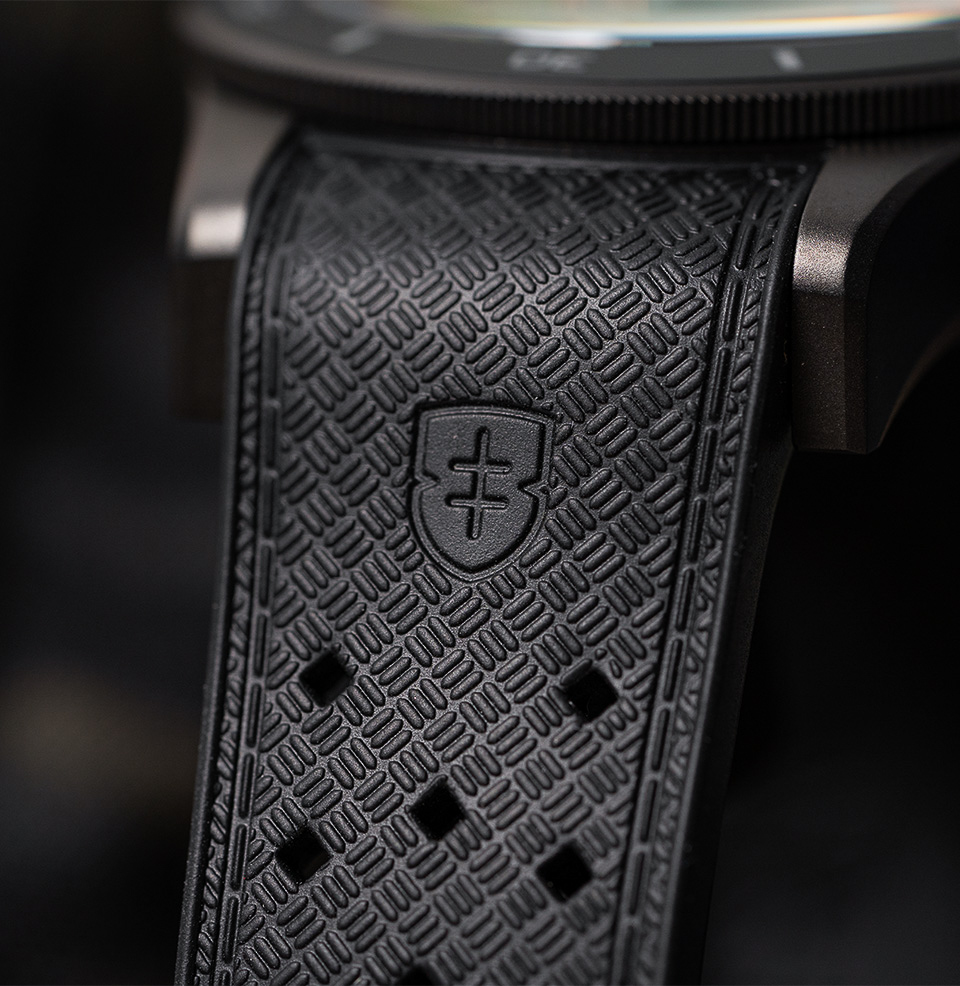 Beachmaster Professional Tropic-Style Rubber Strap