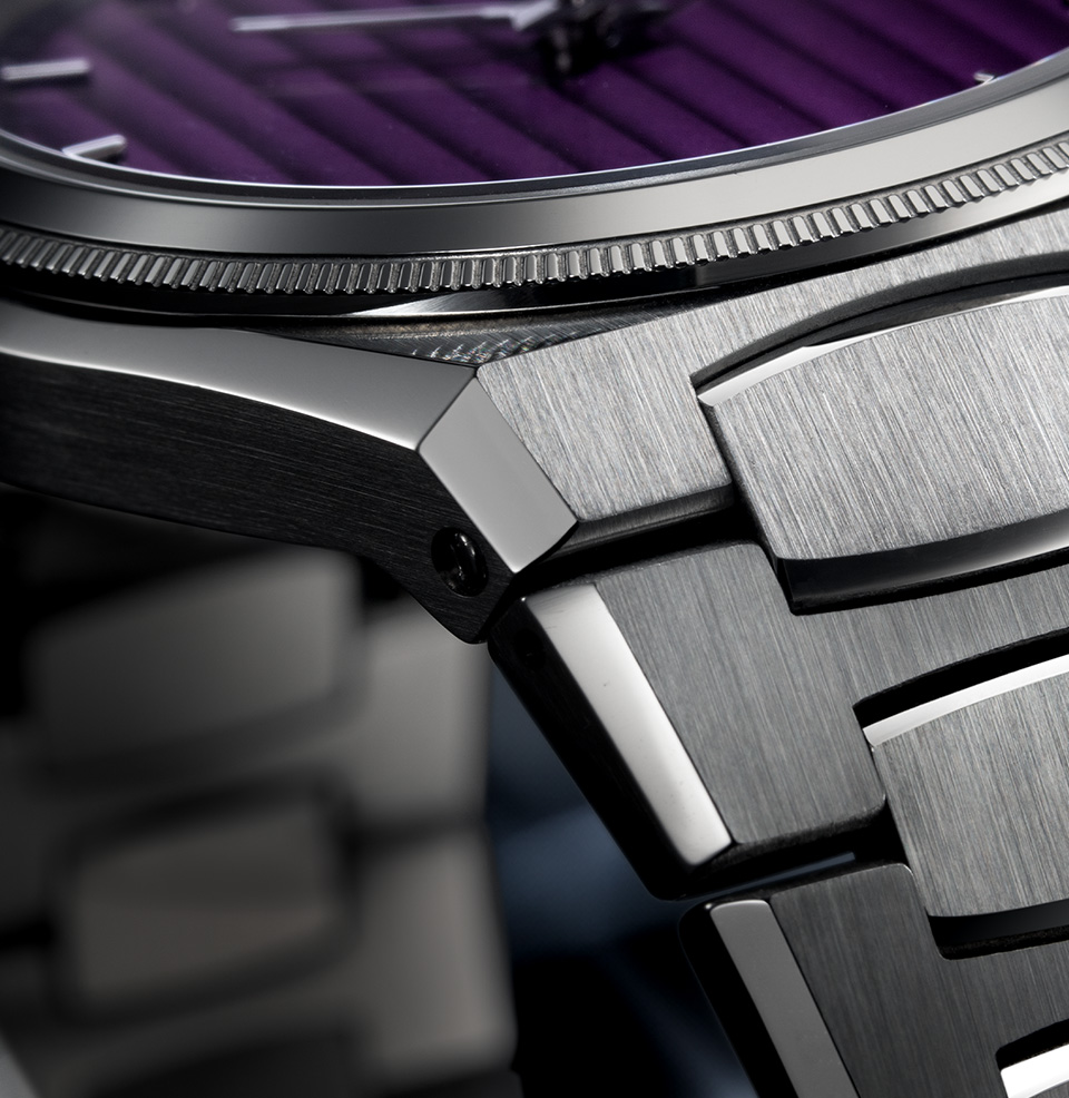 Arsenale 40 Excellent Case Finishing