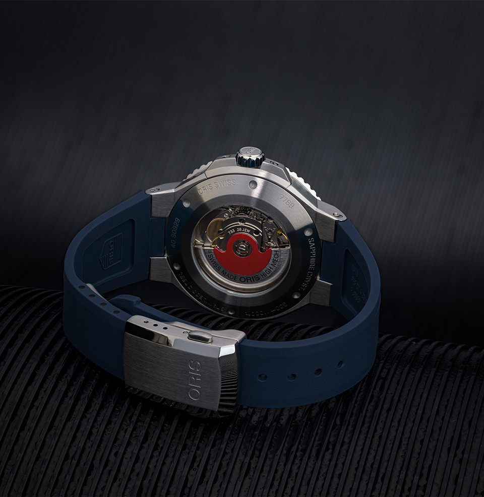 Aquis Date 41.5mm (2024) Oris Caliber 733-1 Movement