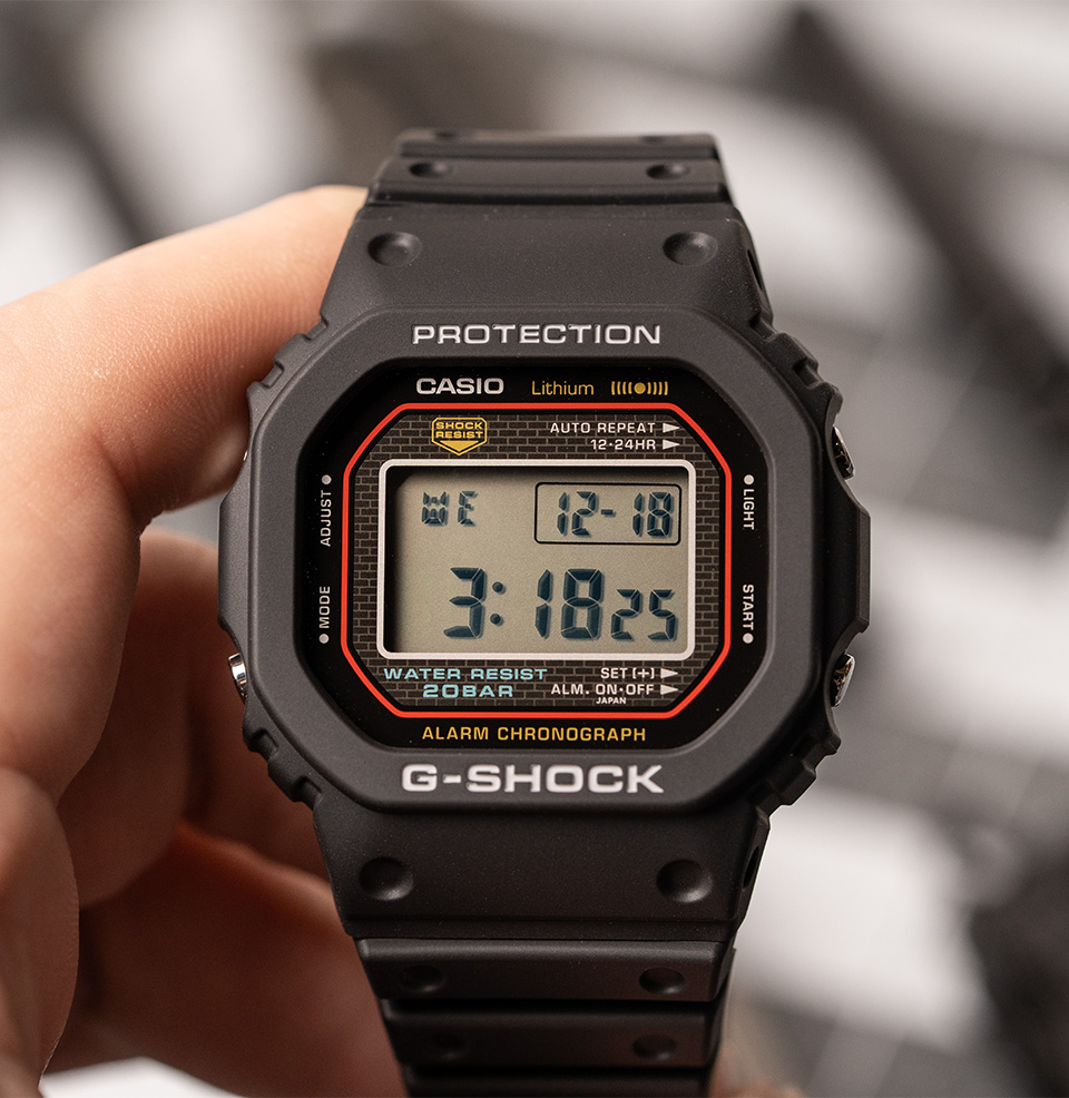 G-Shock DW5000R-1A Origin The DW5000R-1A