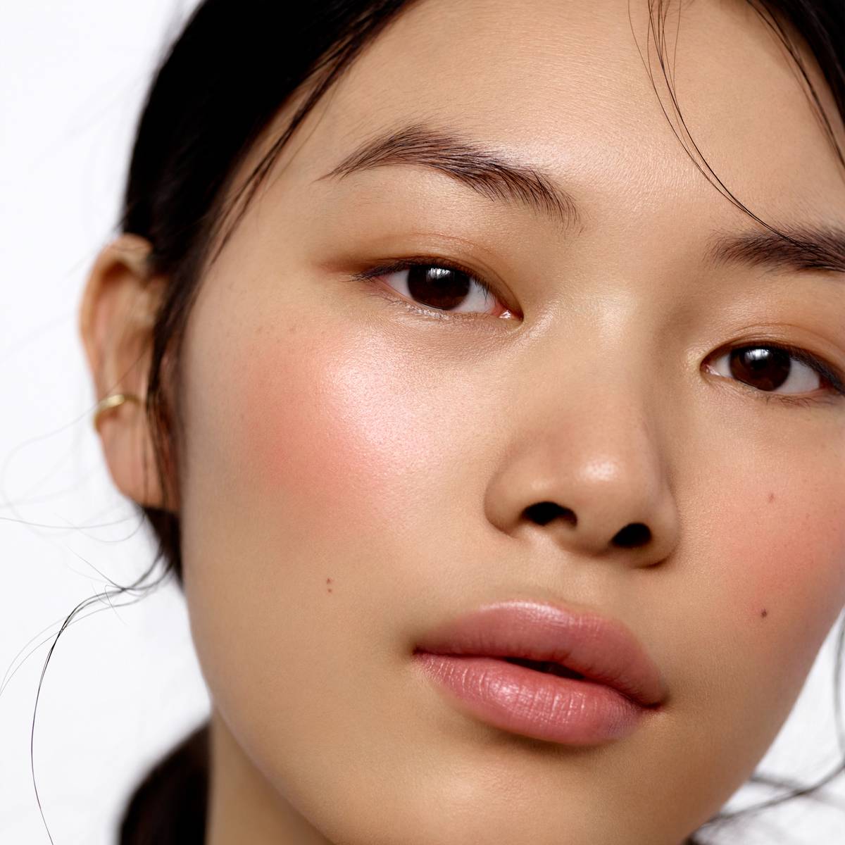 How to discount blush cheeks