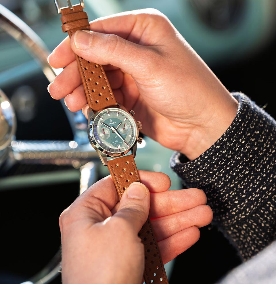 Nivada Grenchen x Worn & Wound Datomaster VK63 V3 Brown Leather Rally Strap