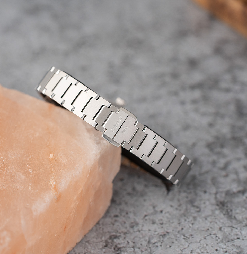 PRX Quartz 25mm Branded Butterfly Clasp