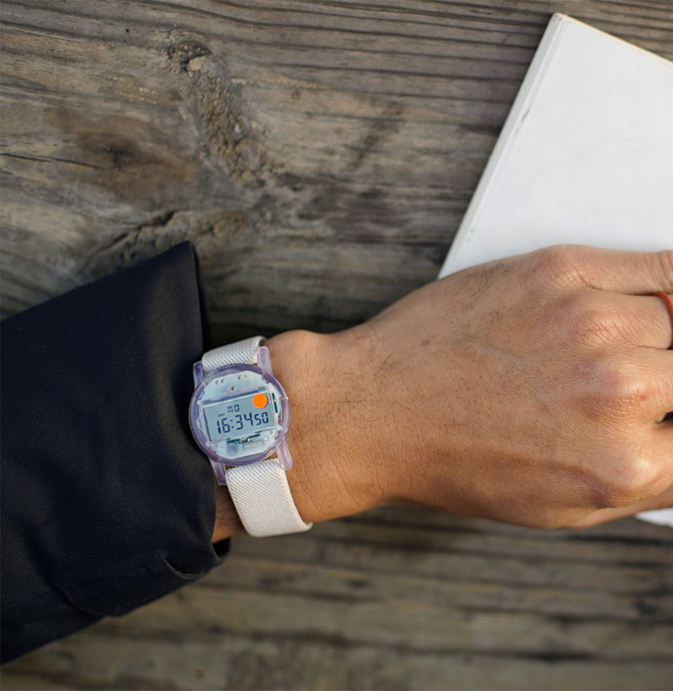 Solid State Watch 32mm resin case