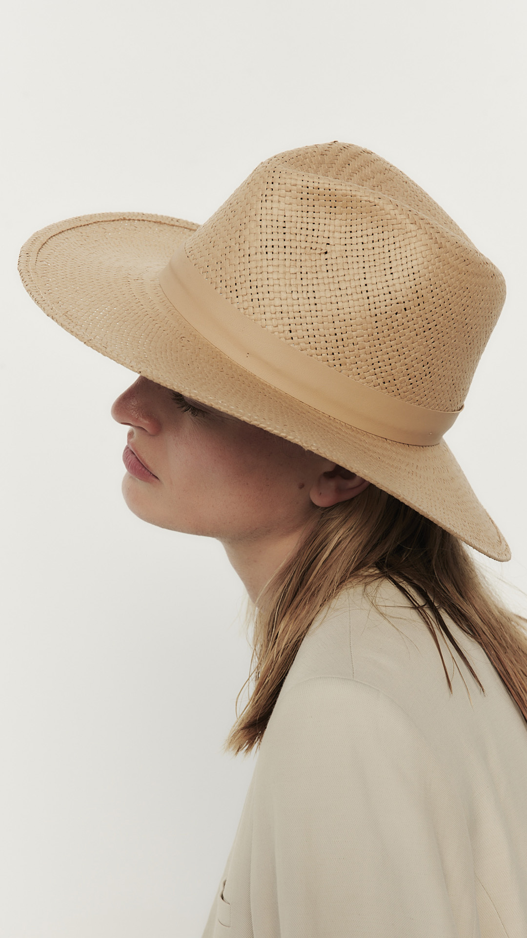 Simone Hat - Janessa Leoné