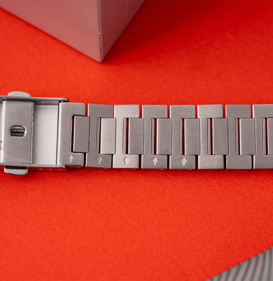 Tsuyosa 37mm Easily size the bracelet