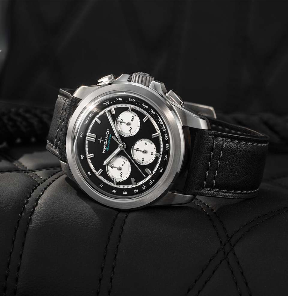 Bucintoro 42 On a black leather strap