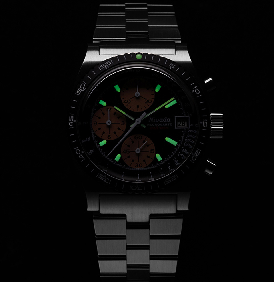 Chronosport Mecaquartz Lume on hands and indexes