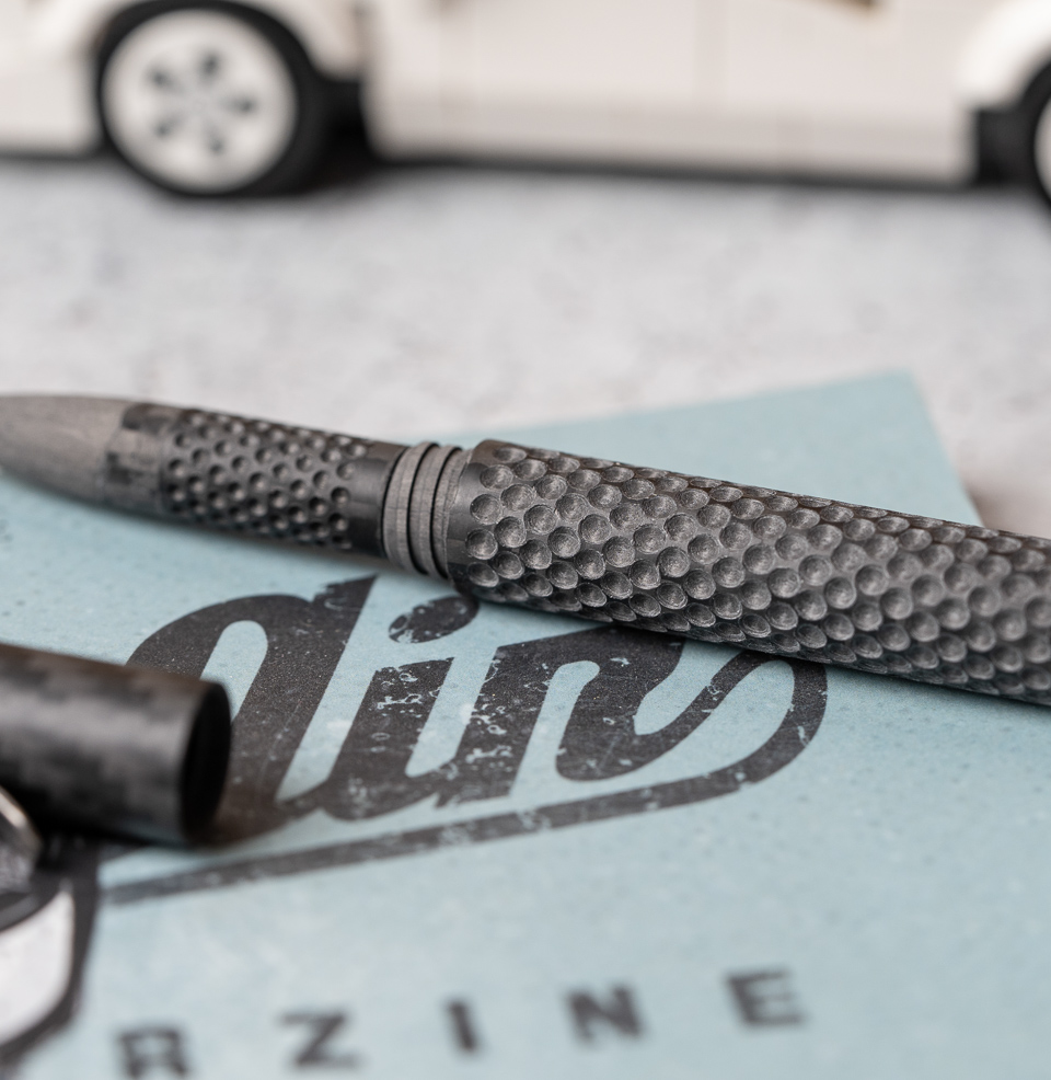 CountyComm Carbon Fiber Embassy Pen Semi-matte carbon fiber texture