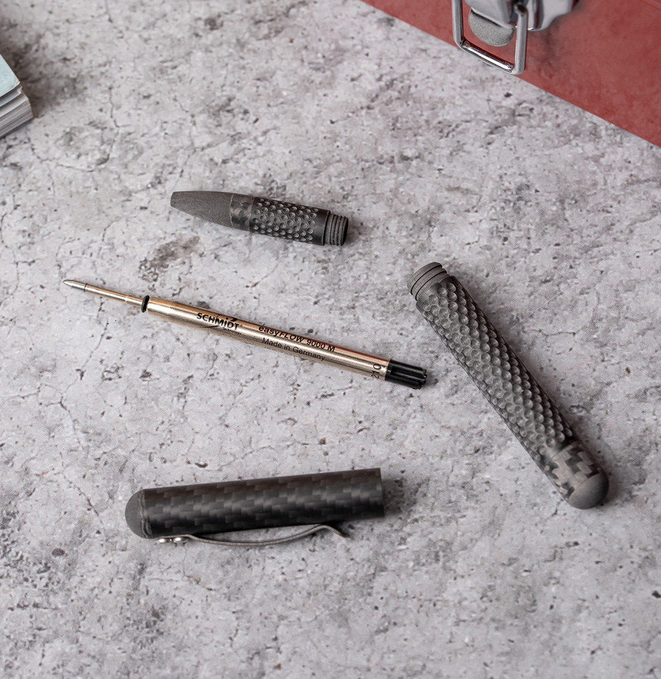 CountyComm Carbon Fiber Embassy Pen Schmidt EasyFlow 9000M Refill