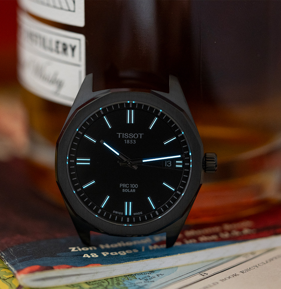 PRC 100 Solar Quartz Super-LumiNova® on the hands and indexes