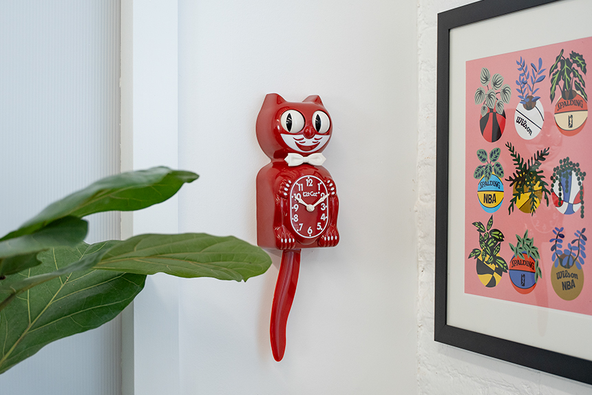 The Kit-Cat Klock – Windup Watch Shop