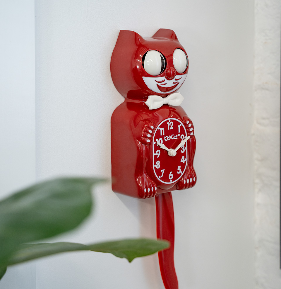 Kit-Cat Klock White lettering and accents
