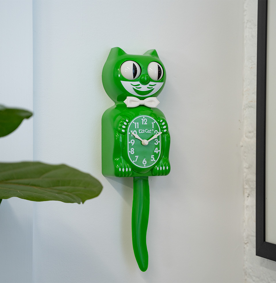 The Kit-Cat Klock – Windup Watch Shop