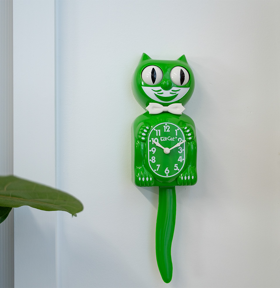 Kit-Cat Klock White lettering and accents