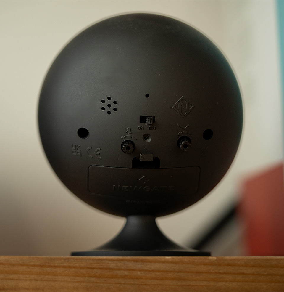 Spheric Alarm Clock Easy to use