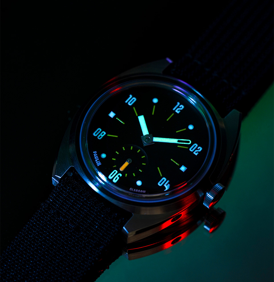 Modul Lume throughout the dial
