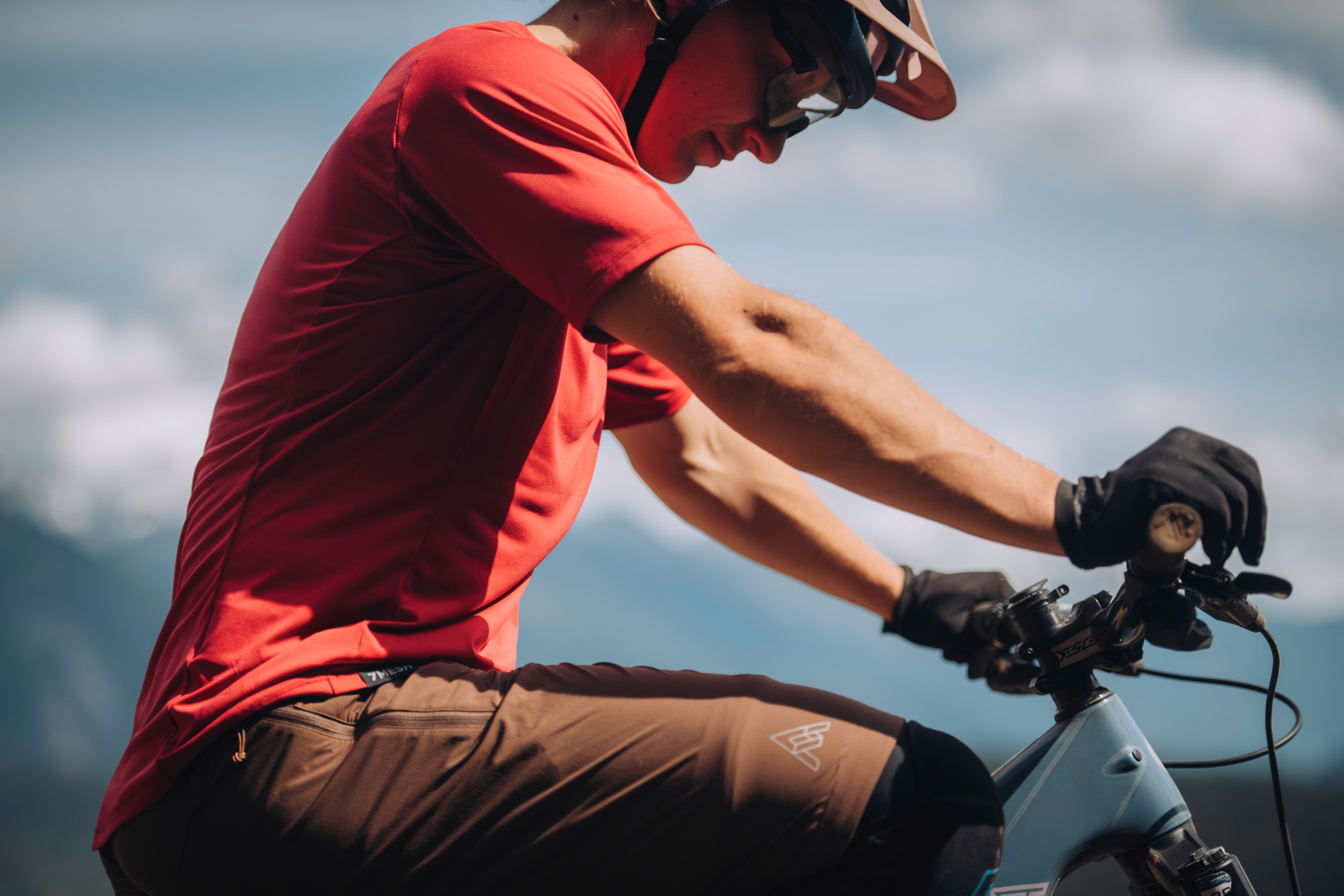 Women's Sight Shirt - Women's Mountain Trail Bike Shirt | 7mesh