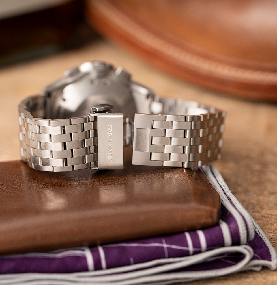 Meister S Chronoscope - English Day Signed Butterfly Clasp