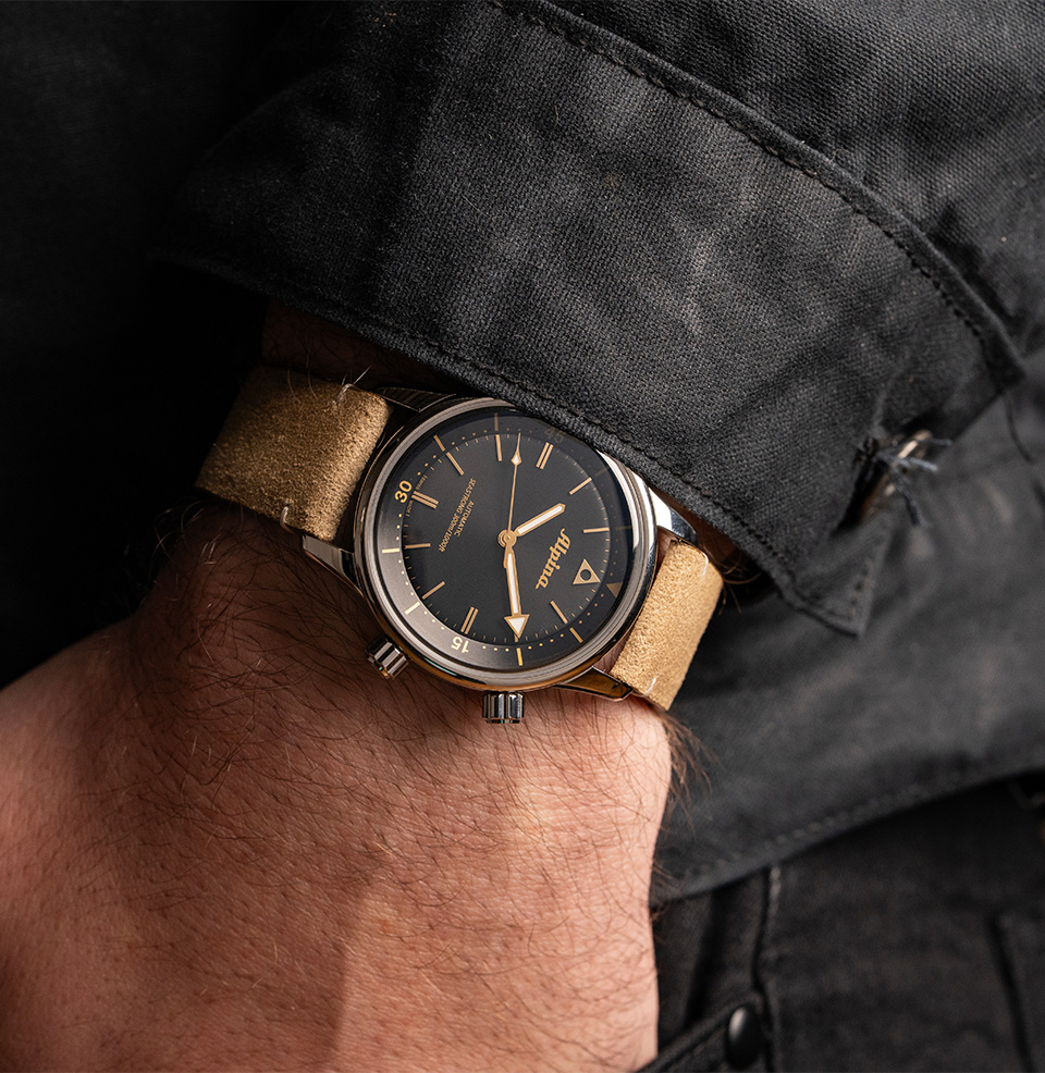 Diver 300 Heritage 42mm Stainless Steel Case