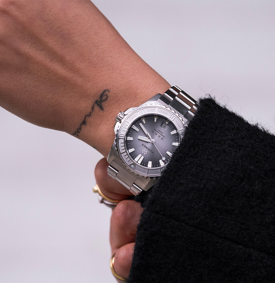 REEF 39.5mm Automatic Chronometer 300M Compact Stainless Steel Case