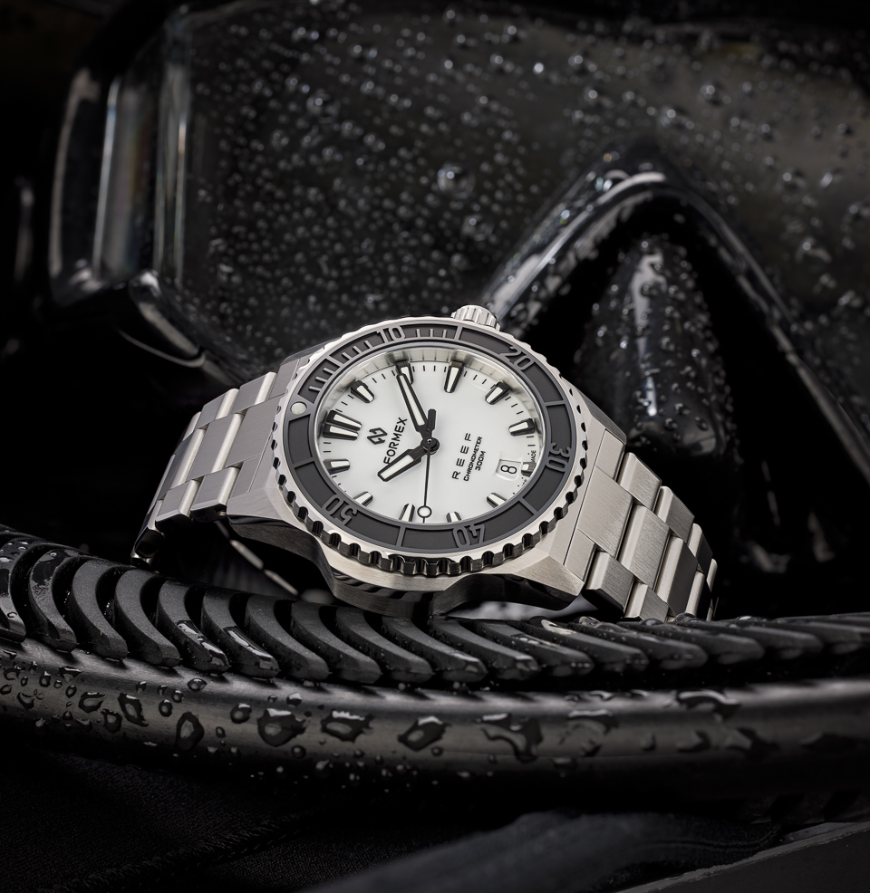 REEF 39.5mm Automatic Chronometer 300M The Reef 39.5 Diver