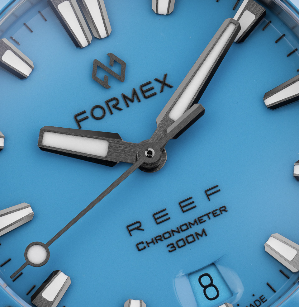 REEF 39.5mm Automatic Chronometer 300M Turquoise blue dial and bezel