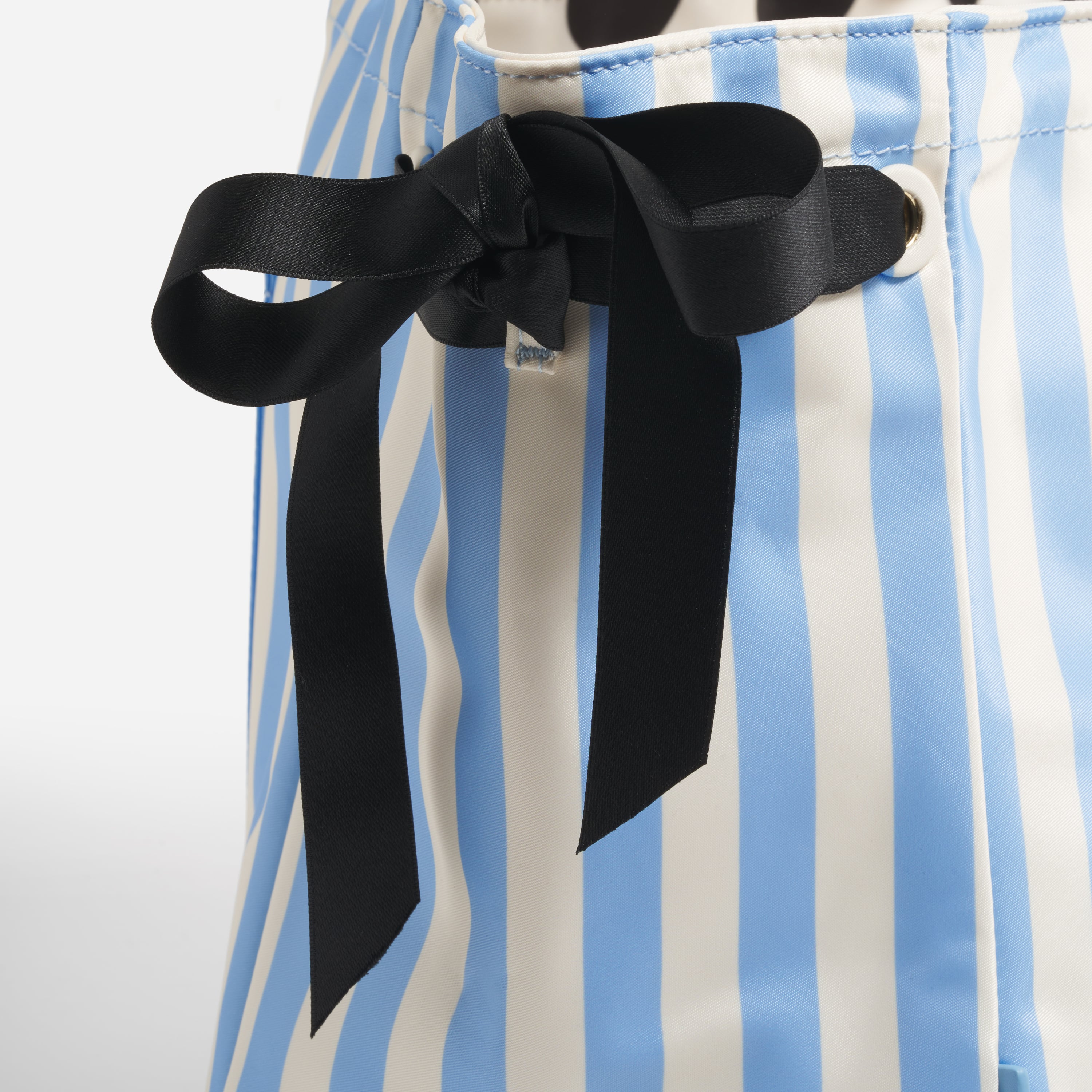 Medium Bow Everything Tote