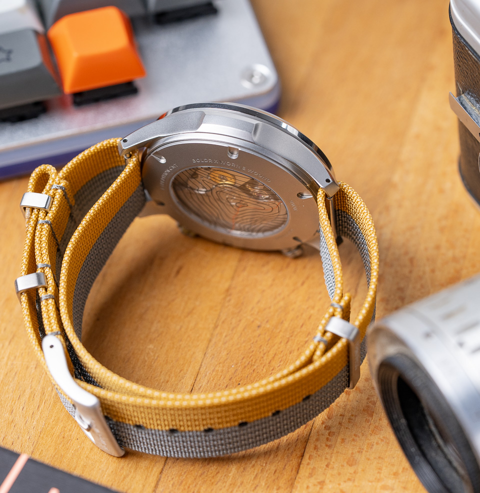 Mustard Grey Zero-Pass Ribbed Nylon Strap Zero-Pass System