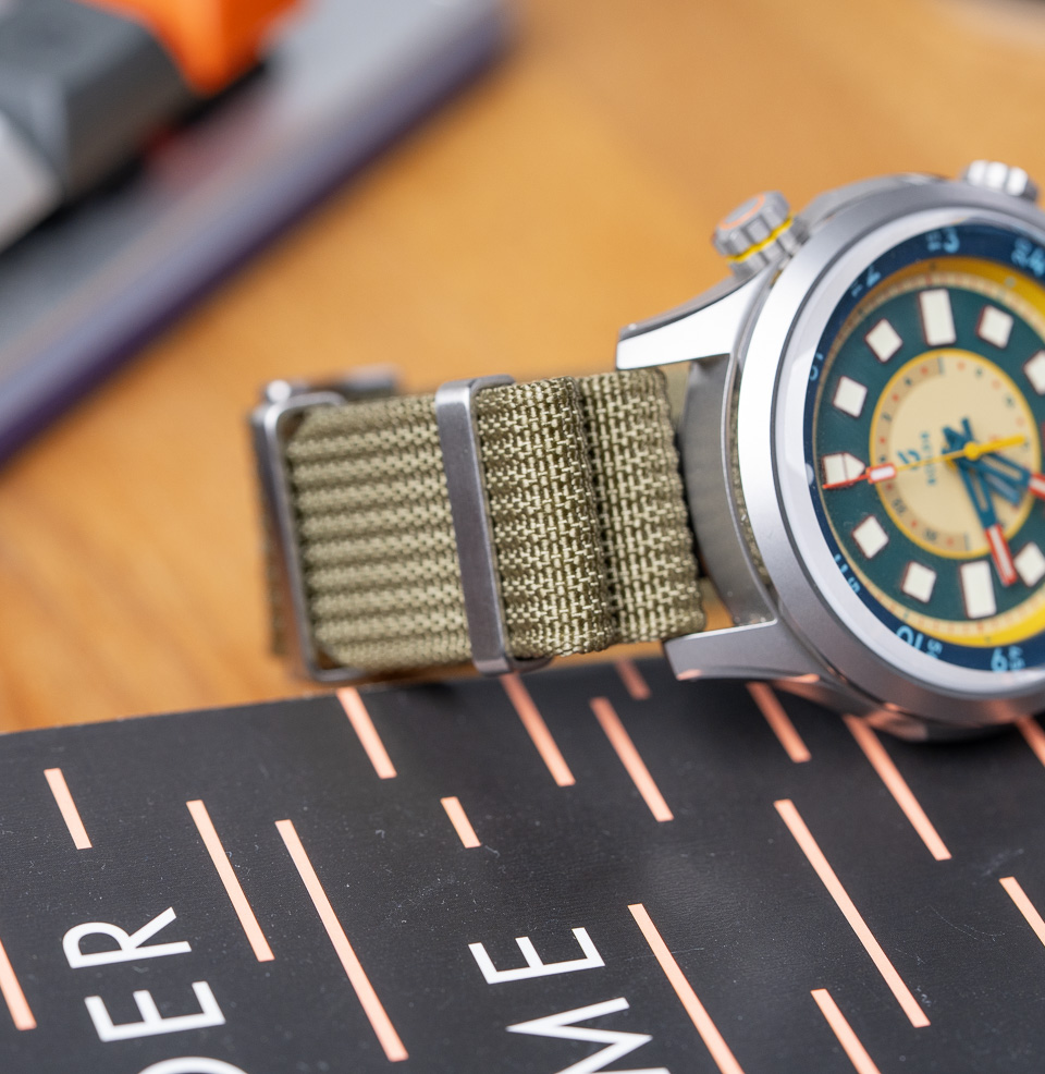 Army Green Zero-Pass Ribbed Nylon Strap Zero-Pass System