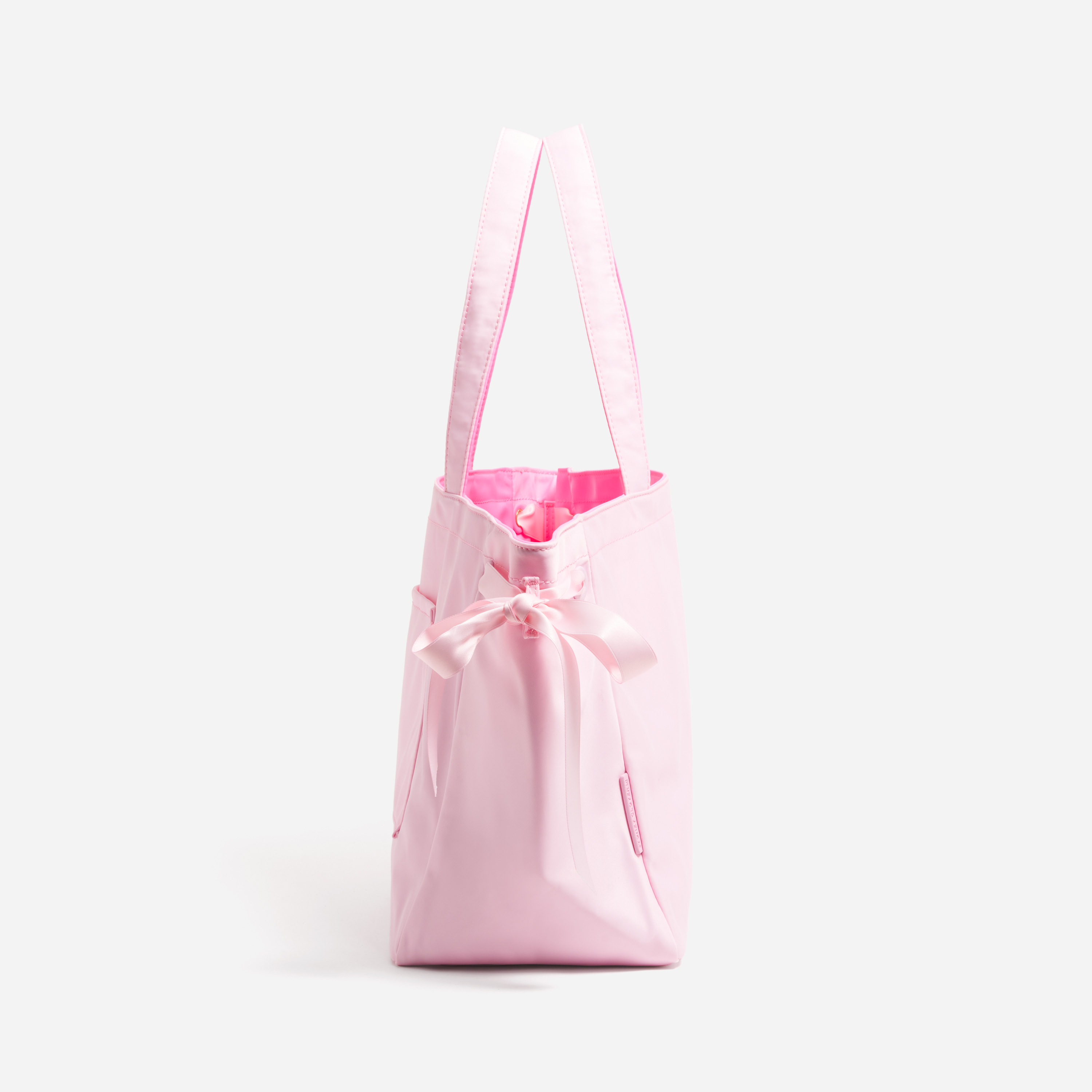Medium Bow Everything Tote